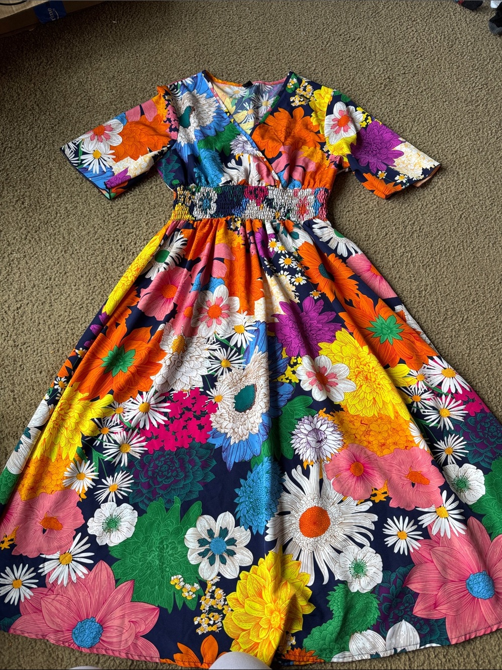 Vibrant Multi-Color Floral women’s dress with Smocked Waist size Medium